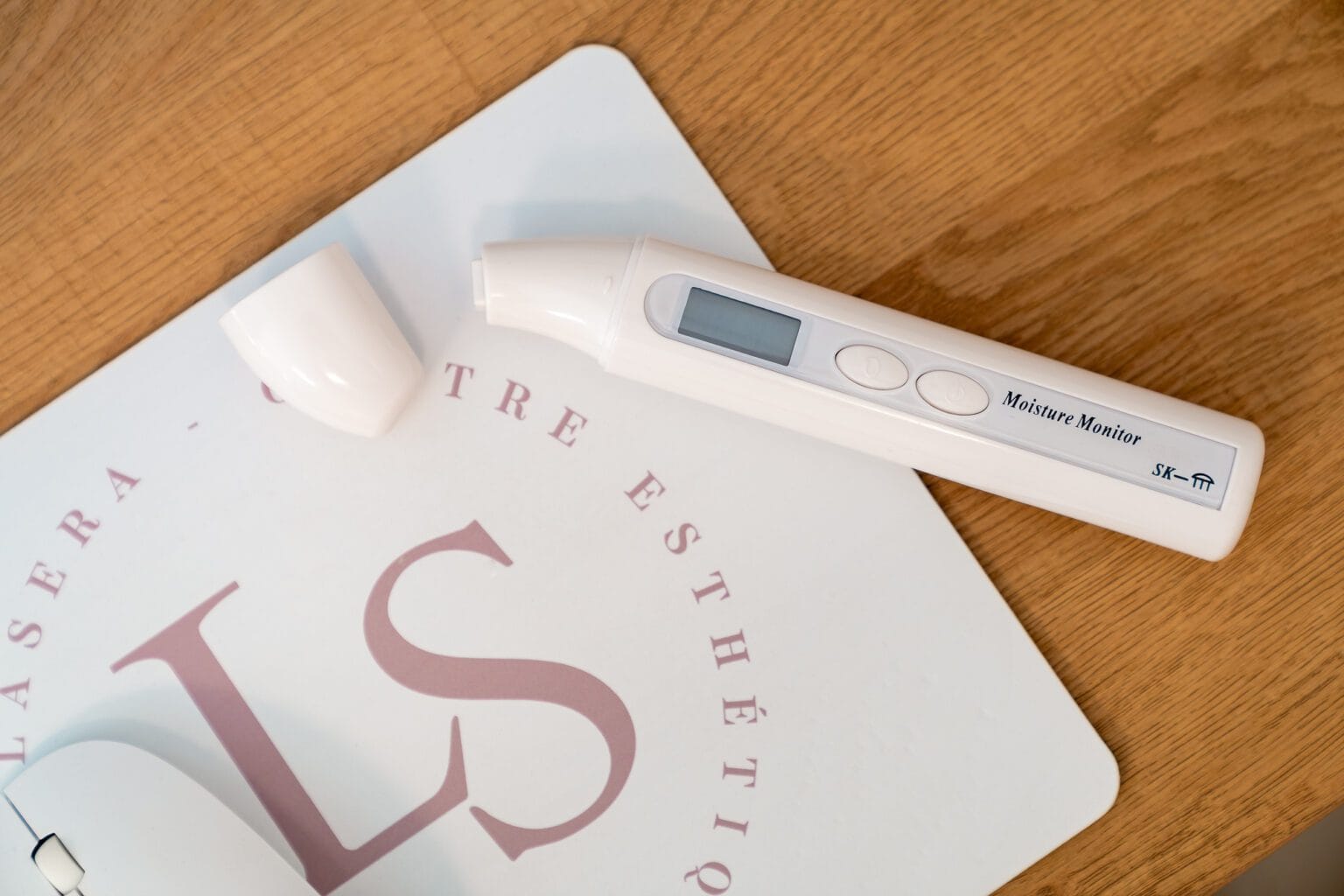 Lasera-DPSKIN-diagnostic-de-peau-et-du-cuir-chevelu-beziers-9